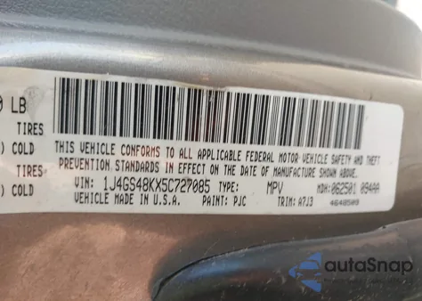 2005 Jeep Grand Cherokee Laredo z USA, uszkodzony, nr VIN 1J4GS48KX5C727085